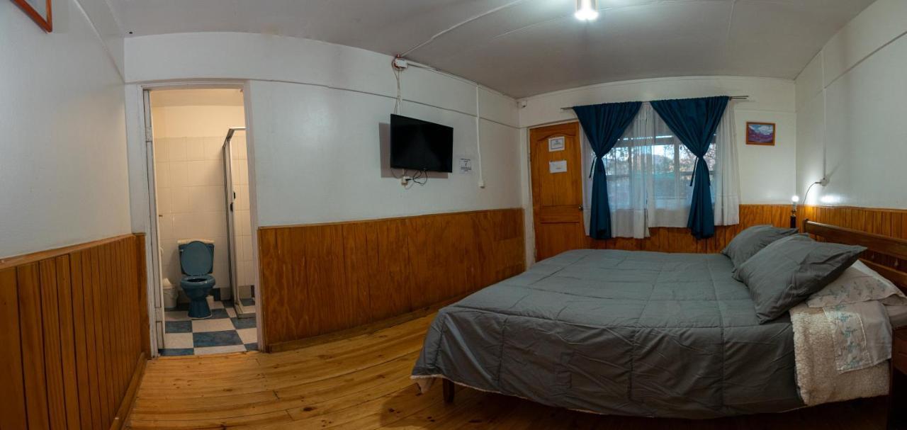 Vicuña Hostal Michel מראה חיצוני תמונה